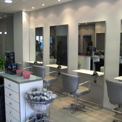 INTERIOR PELUQUERIA CEBADOS
