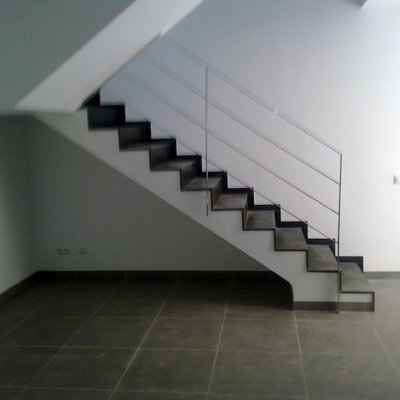 INTERIORES