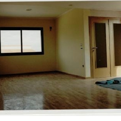 INTERIORES