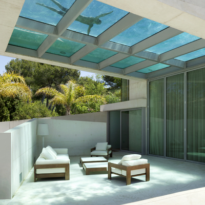 TERRAZA Y PISCINA ELEVADA