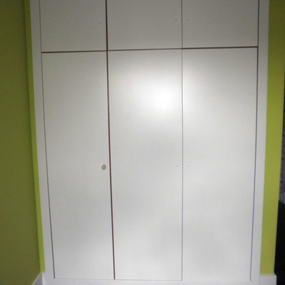 Lacado de frente de armarios.