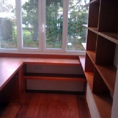LIBRERIA BARNIZADA