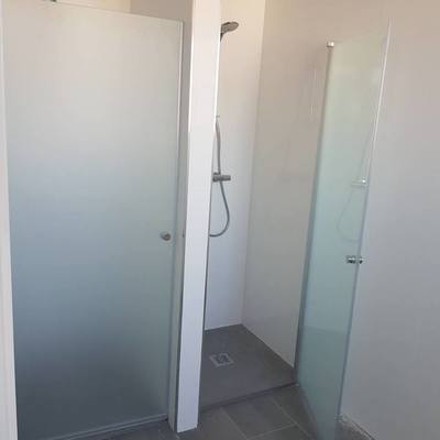 MAMPARAS DE BAÑO