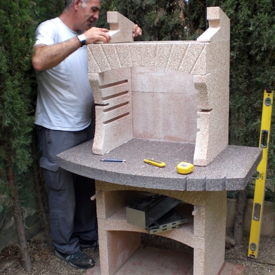 montaje de barbacoa.