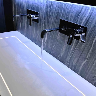 Detalle lavabo solid surface