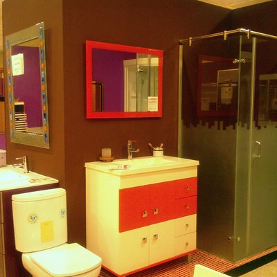 Mueble de baño lacado