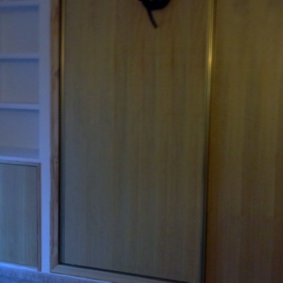 mueble de escayola y armario empotrado.