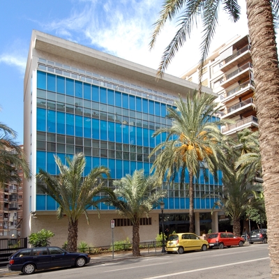 Muro cortina Biomedicina Valencia