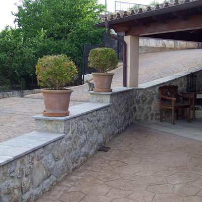 MURO
