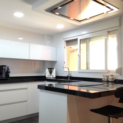 Cocina Office en Vivienda Unifamilar Adosada Borbotó