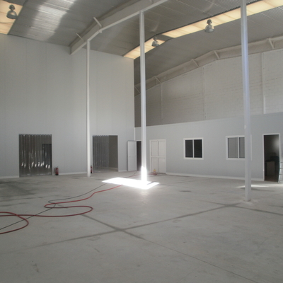 Nave industrial en Cajiz (Málaga)