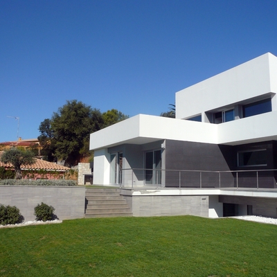 Obra nueva, exterior