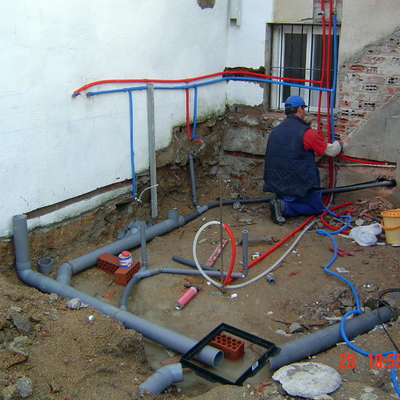 Obras de fontanería y saneamiento