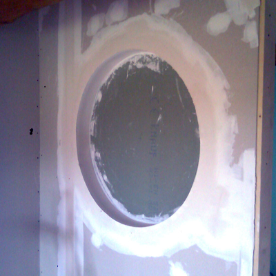 Ojo de buey para posterior colocacion de cuadro decorativo