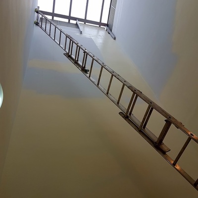 pintado ueco escalera