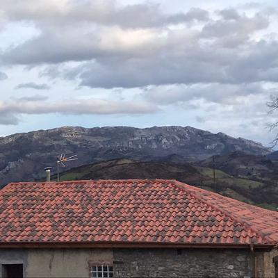REPARACION DE CUBIERTA CON TEJA ENVEJECIDA