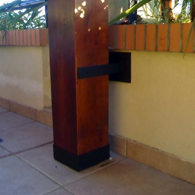 Pilar pergola madera