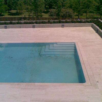 PISCINA EXTERIOR