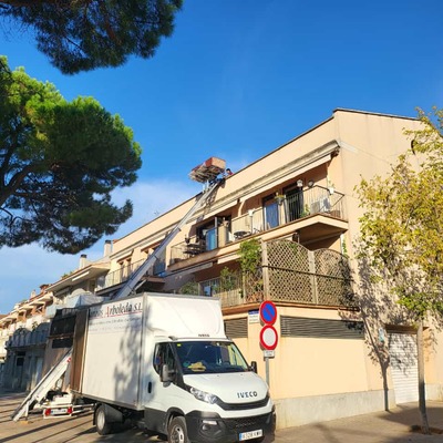 traslado mobiliario oficina Les Franqueses