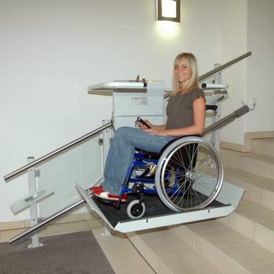 Plataforma salvaescaleras recta