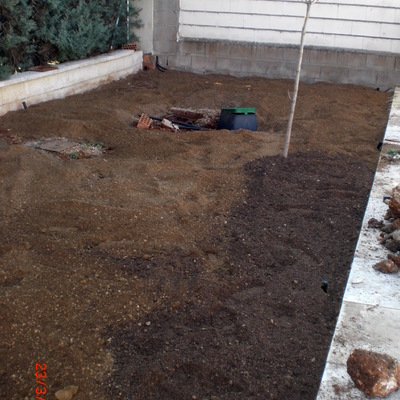 Preparacion del terreno para siembra de césped