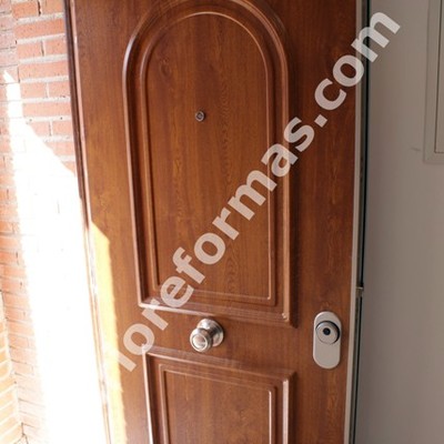 Puerta blindada 