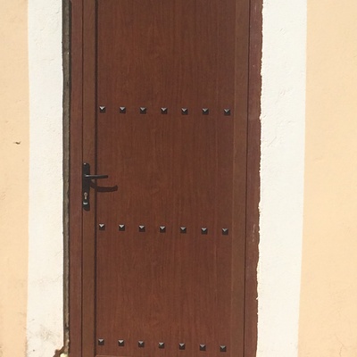 Puerta ciega