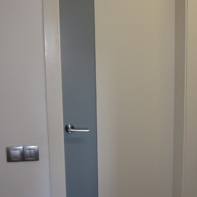 Puerta Lacada
