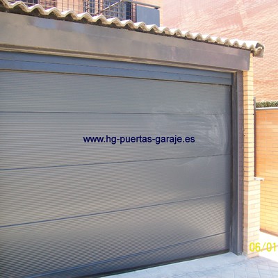 puerta seccional