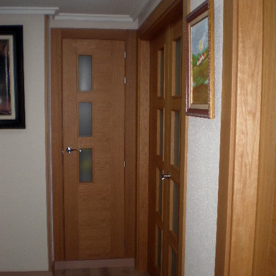PUERTAS ACABADO ROBLE