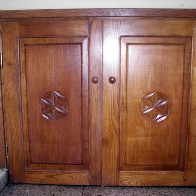 Puertas de castaño