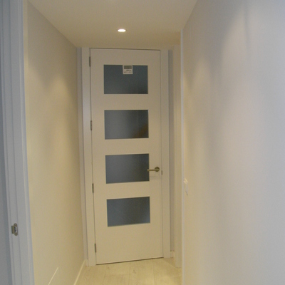 puerta de paso 4V