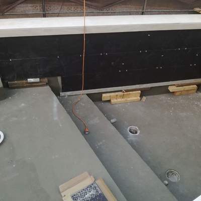 Proyecto de piscina imitación piedra