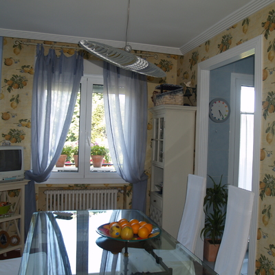 Salón empapelado