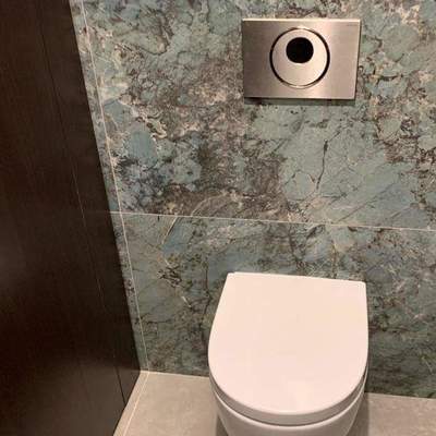 ALICATADOS DE BAÑO NUEVO. INODOROS SUSPENDIDOS.