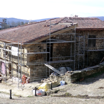 REHABILITACIÓN COMPLETA DE CASA RÚSTICA