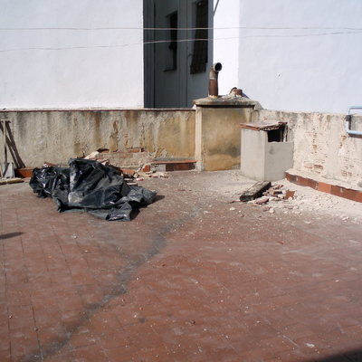 Rehabilitación cubierta, petos y patios.