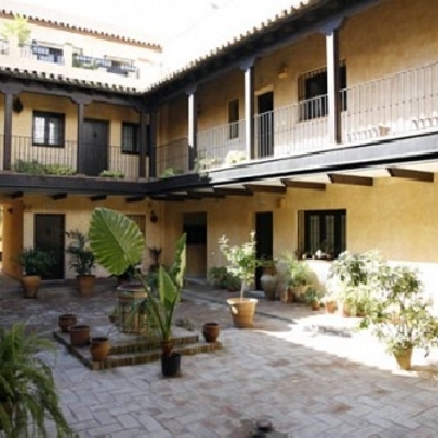 Rehabilitación El Corral Del Horno en Sevilla