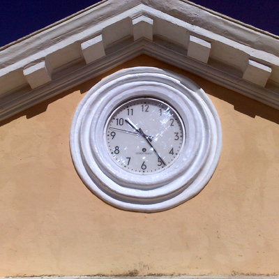 reloj escuela esubo