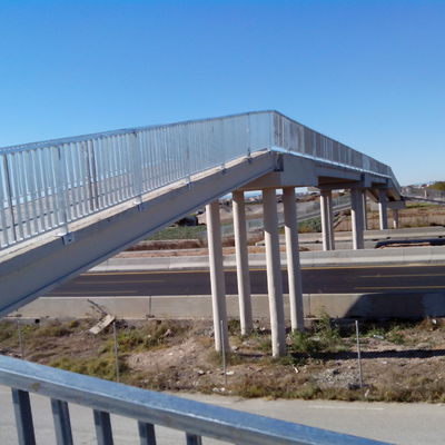 reparación de pasarela en V -21