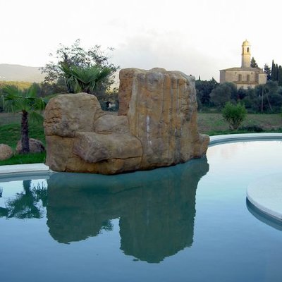 ROCA EN PISCINA 6