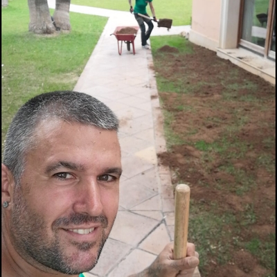 Plantando cesped