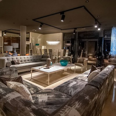 Showroom 8