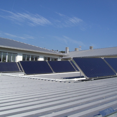 Solar térmica para agua caliente en instituto