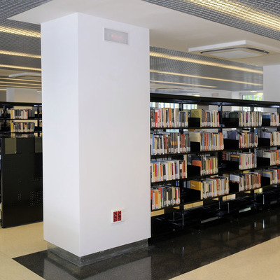 Suelo Microcemento Biblioteca