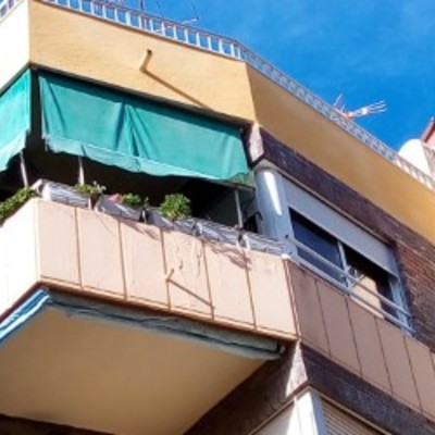 fachada de un edificio.