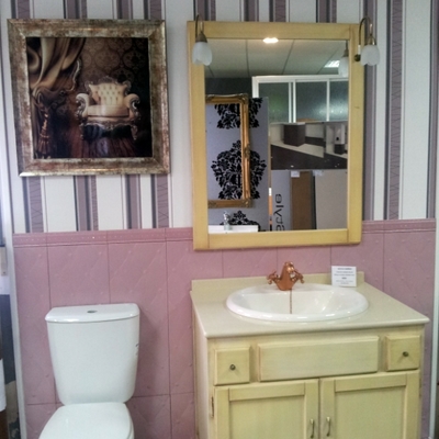 Tienda Ceramica , decoracion y sevicios de Arquitectura e interiorismo y Reforma Sevilla