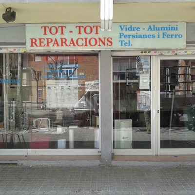 Tienda y oficina de nuestra empresa