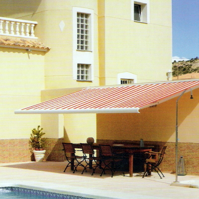 Toldo brazos invisibles con cofre