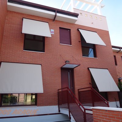 TOLDO PORTADA COFRE